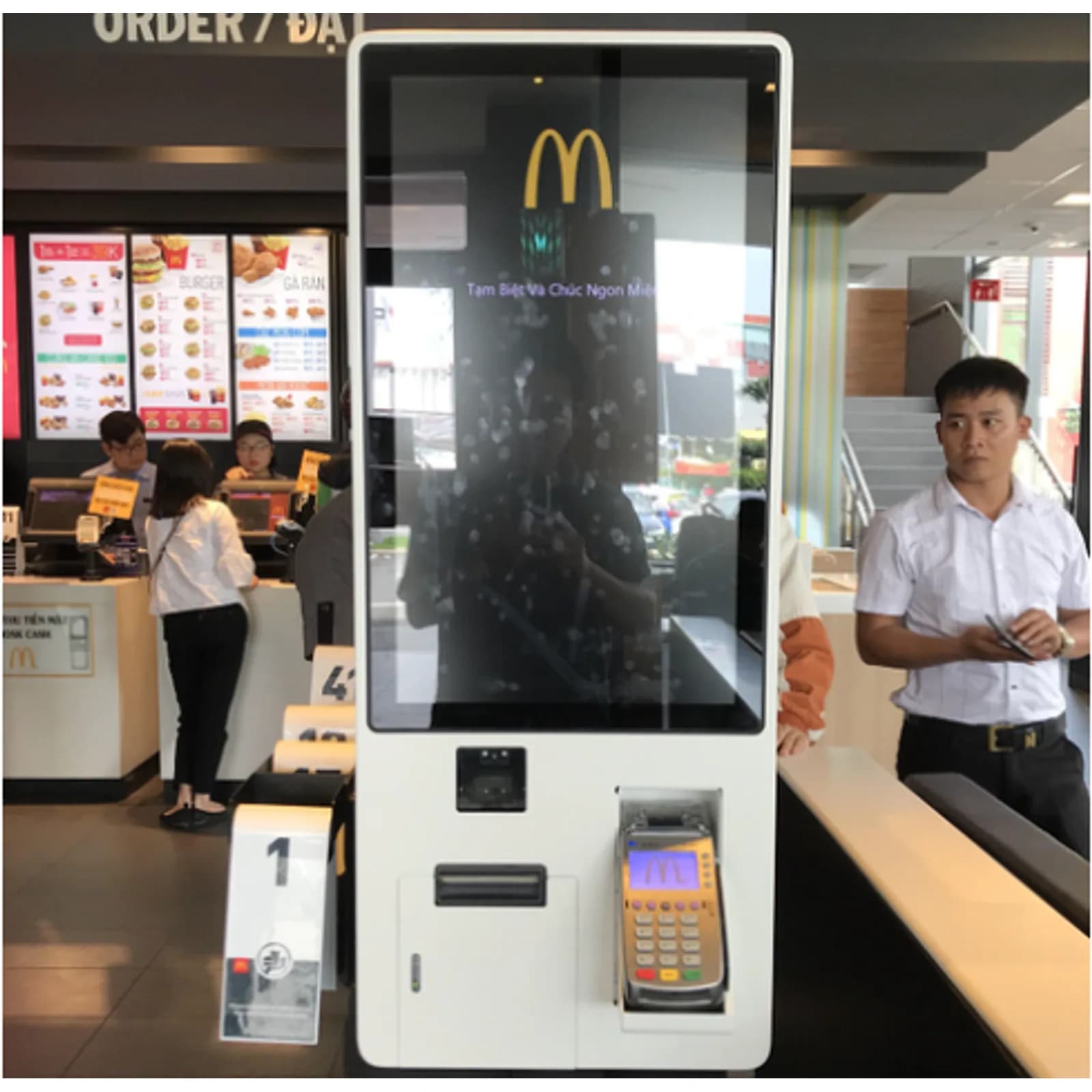 KIOSK Self service COMQ Q-KIOSK 24MMT (Series)