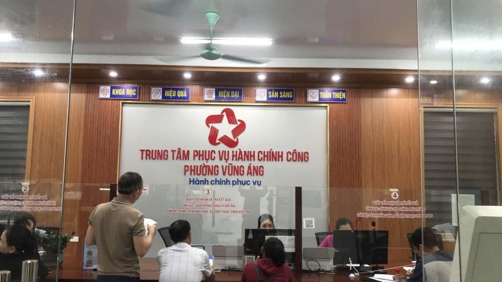 TTHCC PHƯỜNG VŨNG ÁNG ĐƯA VÀO SỬ DỤNG HỆ THỐNG XẾP HÀNG TỰ ĐỘNG COMQ - hình ảnh 1