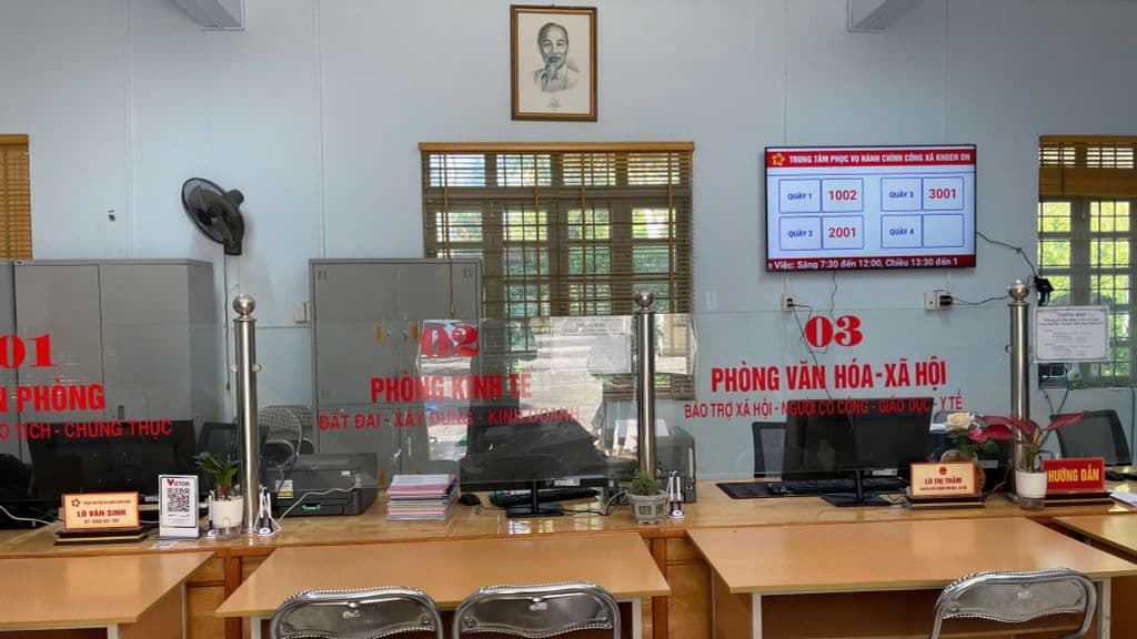 HUYỆN BA VÌ TRANG BỊ HỆ THỐNG XẾP HÀNG TỰ ĐỘNG COMQ - BƯỚC CHUYỂN MẠNH MẼ TRONG CẢI CÁCH HÀNH CHÍNH - hình ảnh 3