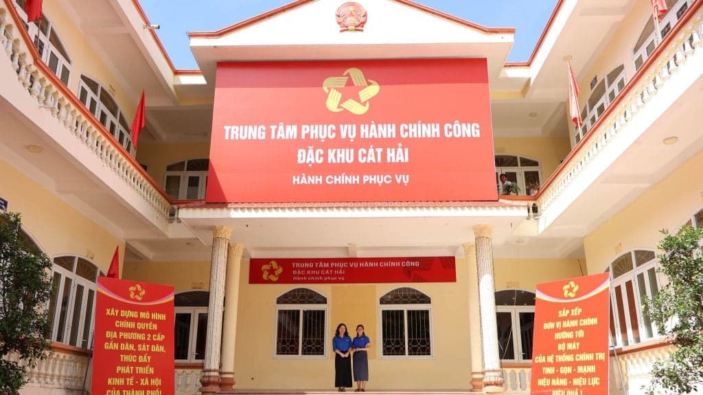 Đặc Khu Cát Hải Hiện Đại Hoá Quy Trình Tiếp Nhận Hỗ Trợ Thủ Tục Người Dân - hình ảnh 1