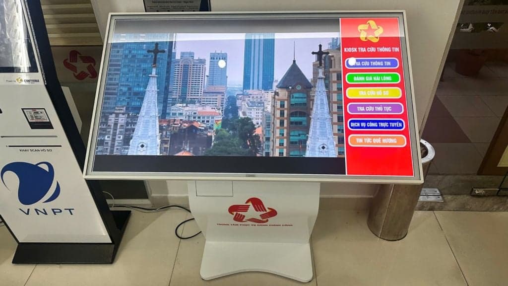 Phường Sài Gòn Hiện Đại Hóa: TTHCC Tin Dùng Hệ Thống Xếp Hàng ComQ - hình ảnh 4