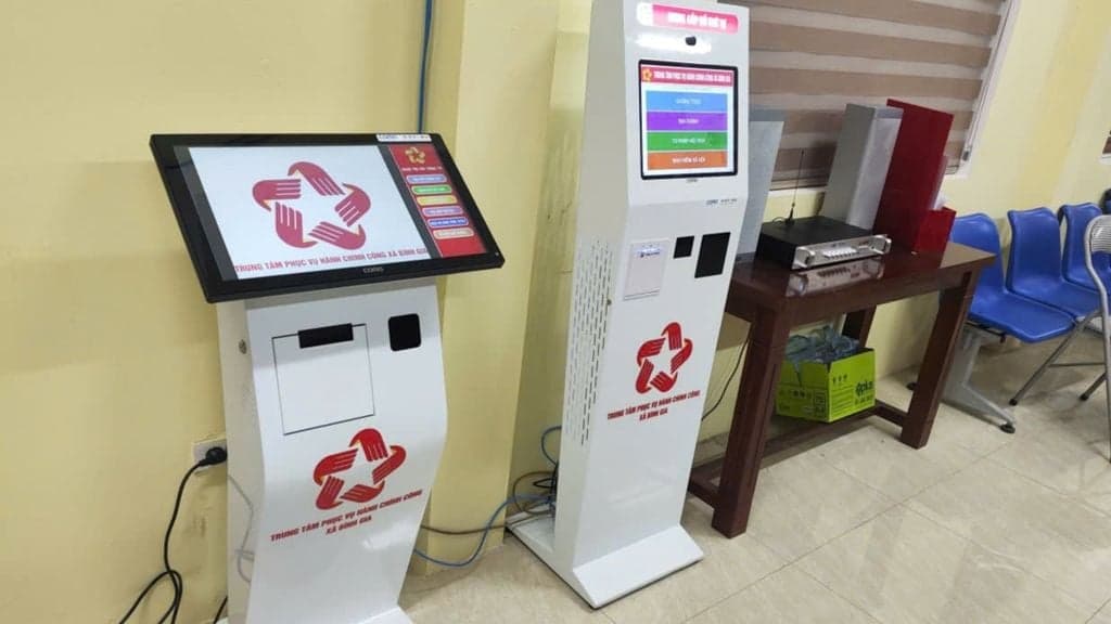 Xã Bình Gia Lạng Sơn Triển Khai Hệ Thống QMS Kiosk Từ ComQ, Nâng Cao Trải Nghiệm Người Dân - hình ảnh 2